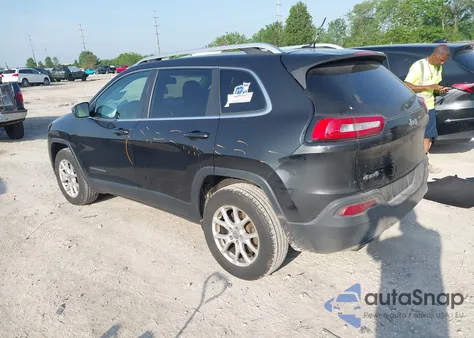 2015 Jeep Cherokee Latitude z USA, uszkodzony, nr VIN 1C4PJMCS6FW774940